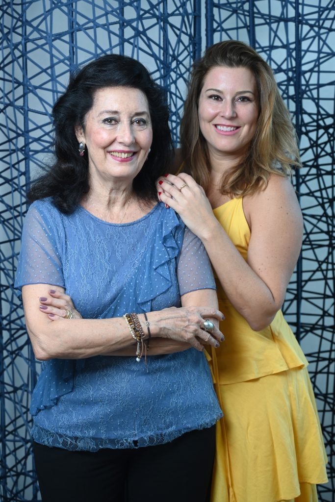 Retrato de Carmen Pousada e Flávia Coelho