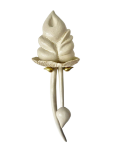 Lotus Penduricum
